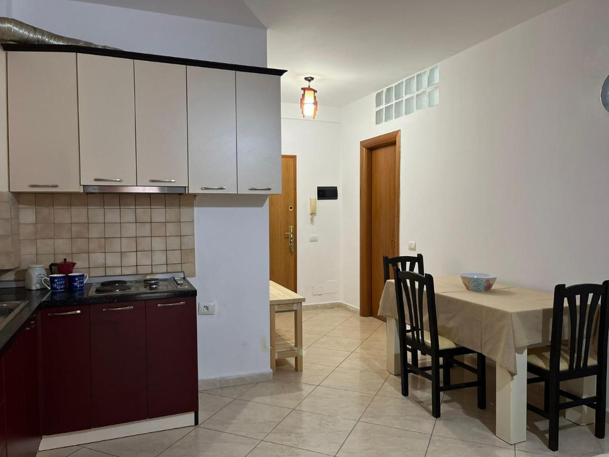 Апартаменты Lungomare Vlore Con Garage Privato 2 Экстерьер фото