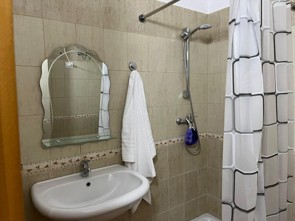 Апартаменты Lungomare Vlore Con Garage Privato 2 Экстерьер фото